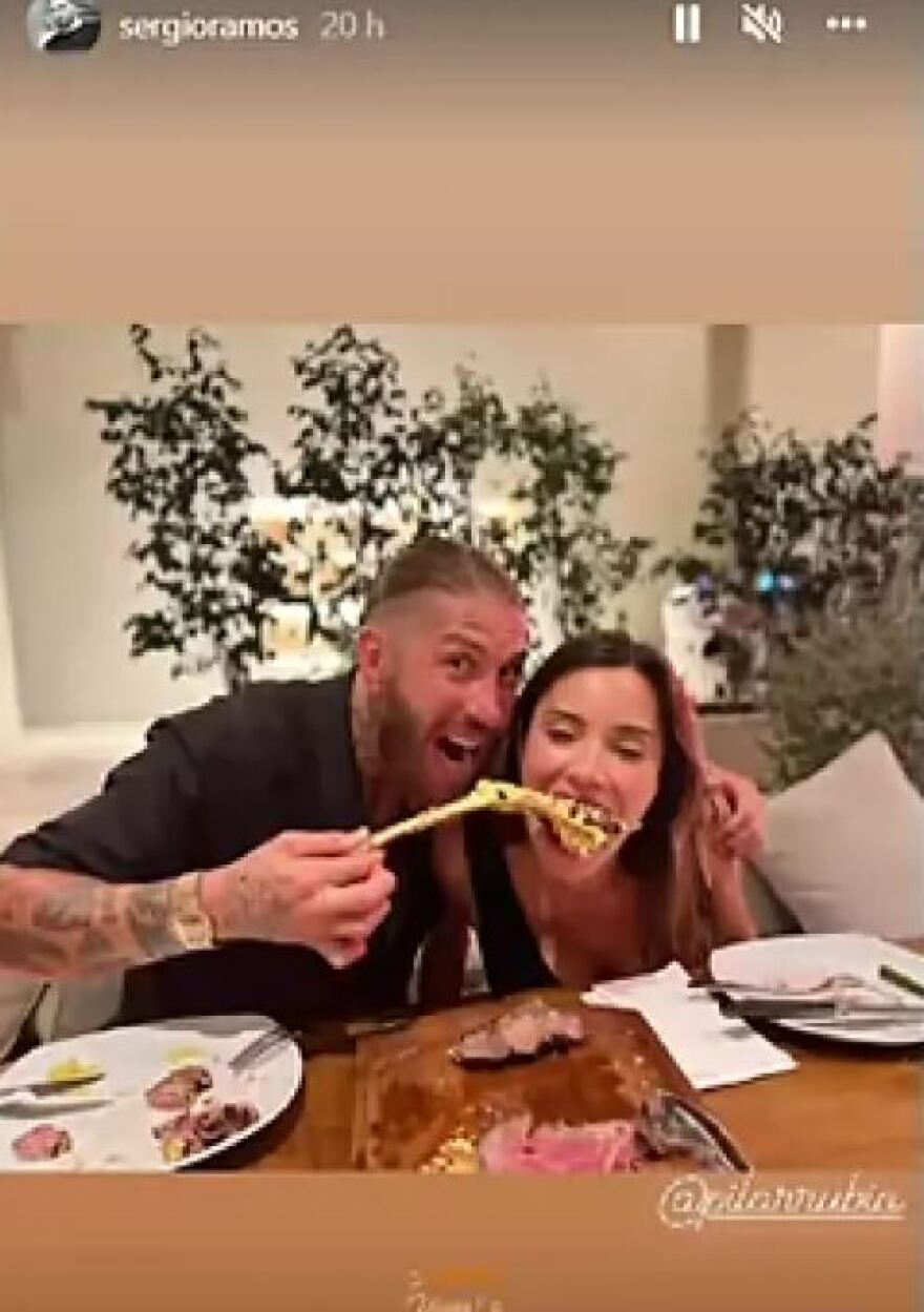 Σέρχιο Ράμος: Από τη χρυσή μπριζόλα στις προκλητικές πόζες στο μουσείο Νταλί 