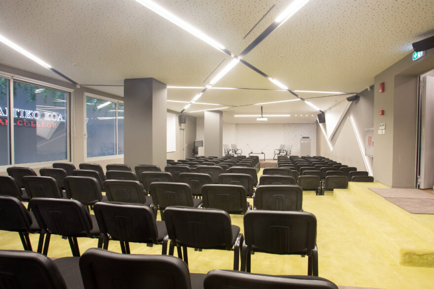  Πανεπιστημιακές Σπουδές στο πιο σύγχρονο εκπαιδευτικό περιβάλλον