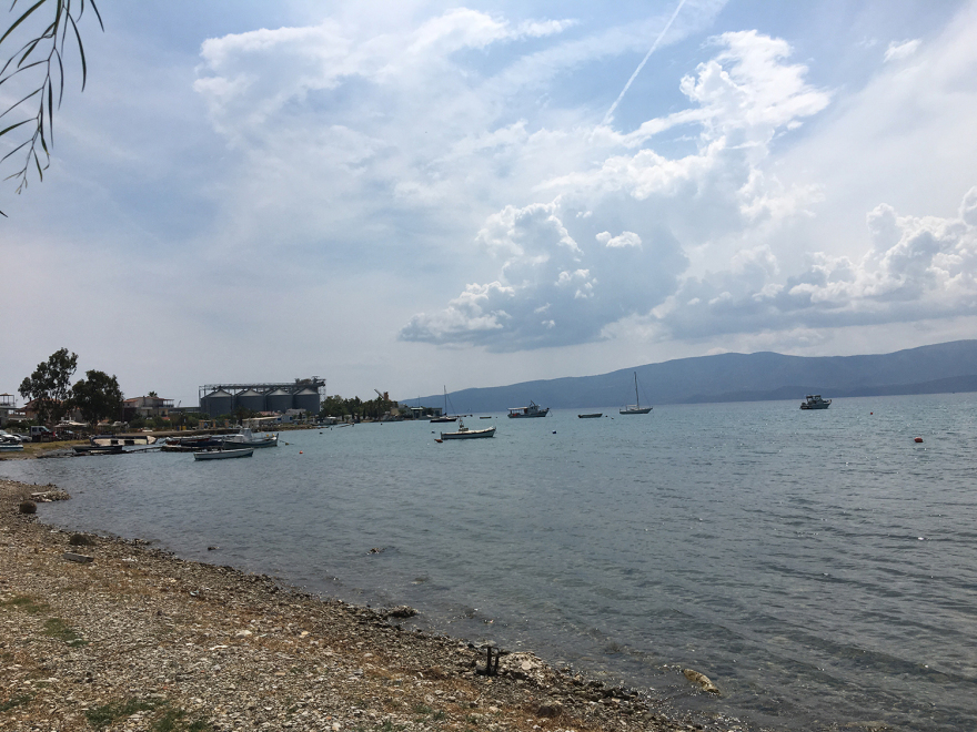 H 6xρονη πνίγηκε «εγκλωβισμένη» κάτω από τη βάρκα - Η περιγραφή του ψαροντουφεκά 