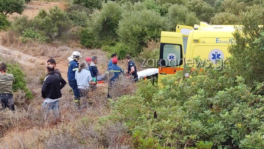 Κρήτη: Σοβαρό τροχαίο στα Χανιά - Αναποδογύρισε το αυτοκίνητο 75χρονης