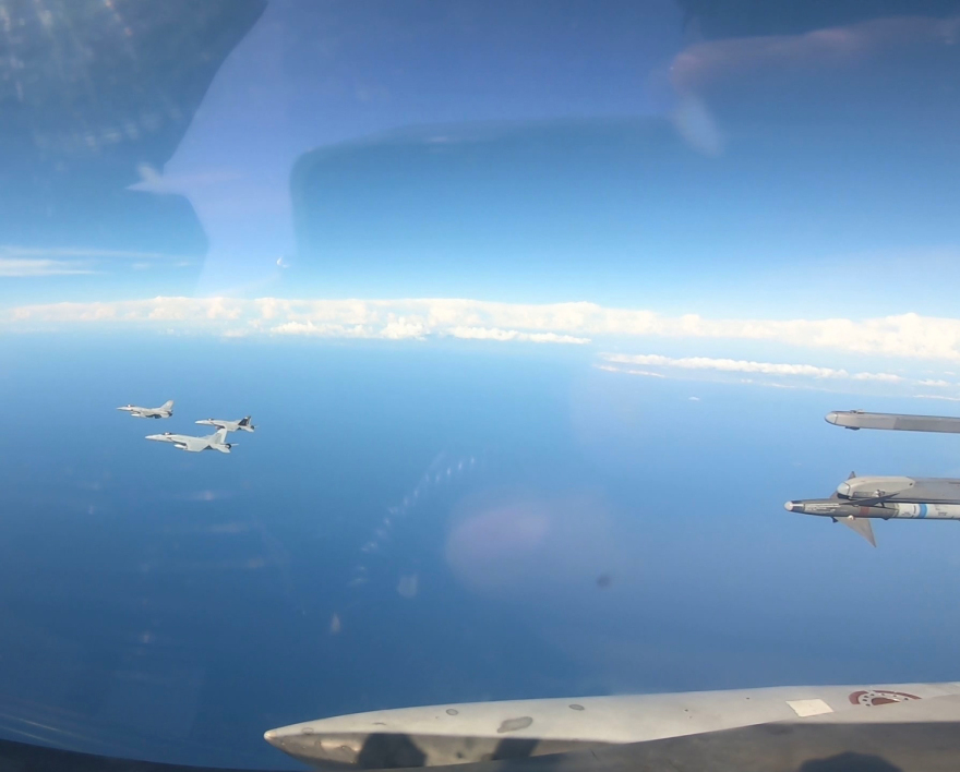 Πολεμική Αεροπορία: Συνεκπαίδευση δυο F-16 με το αεροπλανοφόρο USS Harry S. Truman
