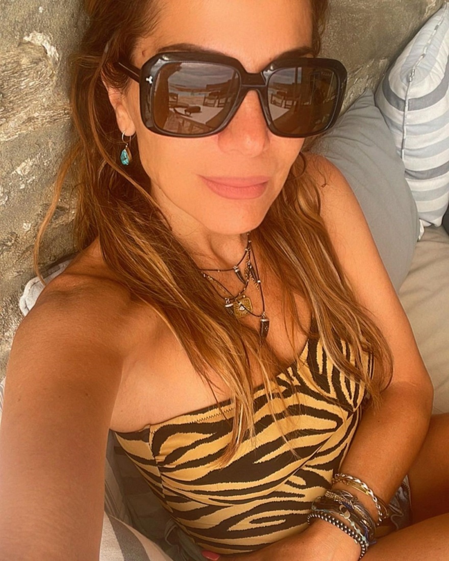 Η Δέσποινα Βανδή απολαμβάνει τις τελευταίες ημέρες των διακοπών της