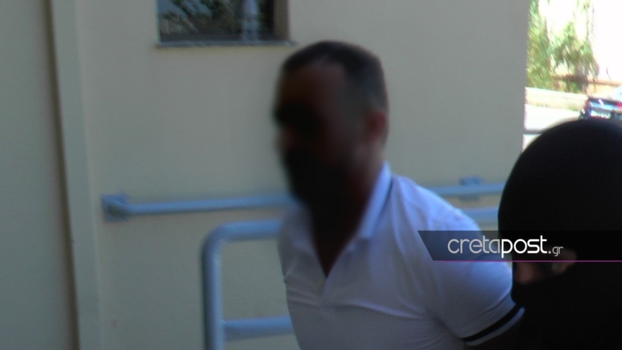 Επίθεση σε Γερμανούς τουρίστες στο Ρέθυμνο: Έφτασε στα δικαστήρια ο 38χρονος