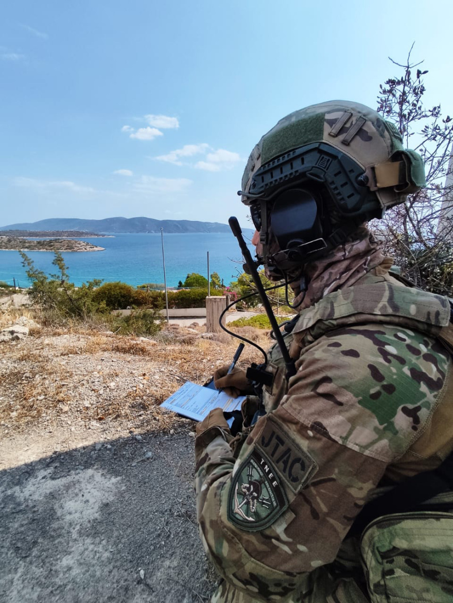 Ένοπλες Δυνάμεις: Εντυπωσιακό βίντεο από τη συνεκπαίδευση με αεροσκάφη B-52 των ΗΠΑ και ιταλικά Eurofighter Typhoon