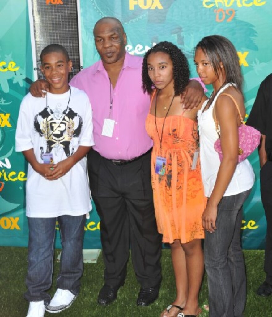 Μάικ Τάισον: Το πάθος για τα… περιστέρια, τα όργια και η περιουσία των 500 εκατ. που έκανε φτερά