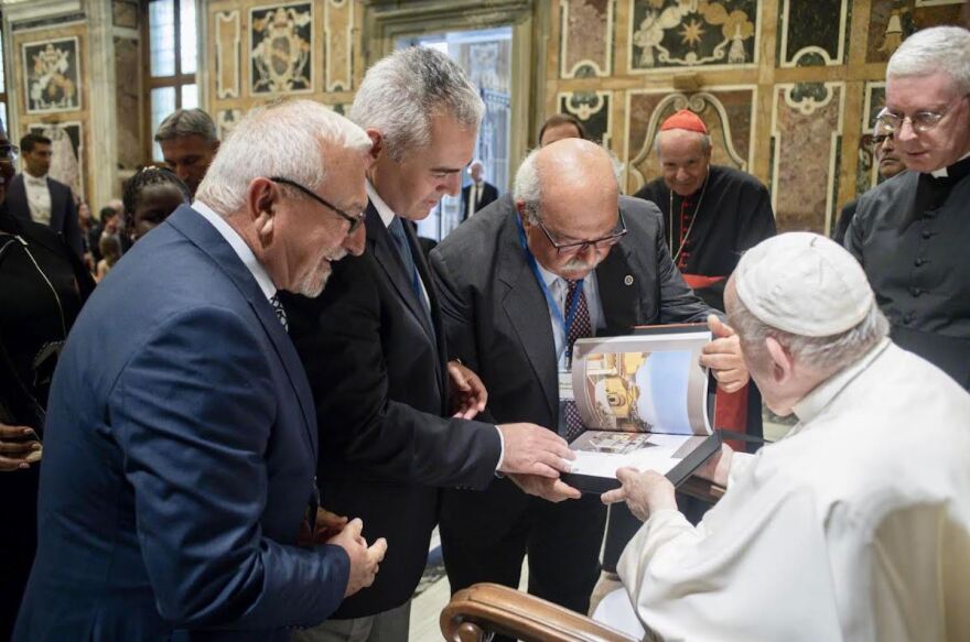 Μάξιμος Χαρακόπουλος - Πάπας Φραγκίσκος: «Η Αγία Σοφία κινδυνεύει με ανεπανόρθωτες βλάβες από την αλόγιστη χρήση ως τζαμί»