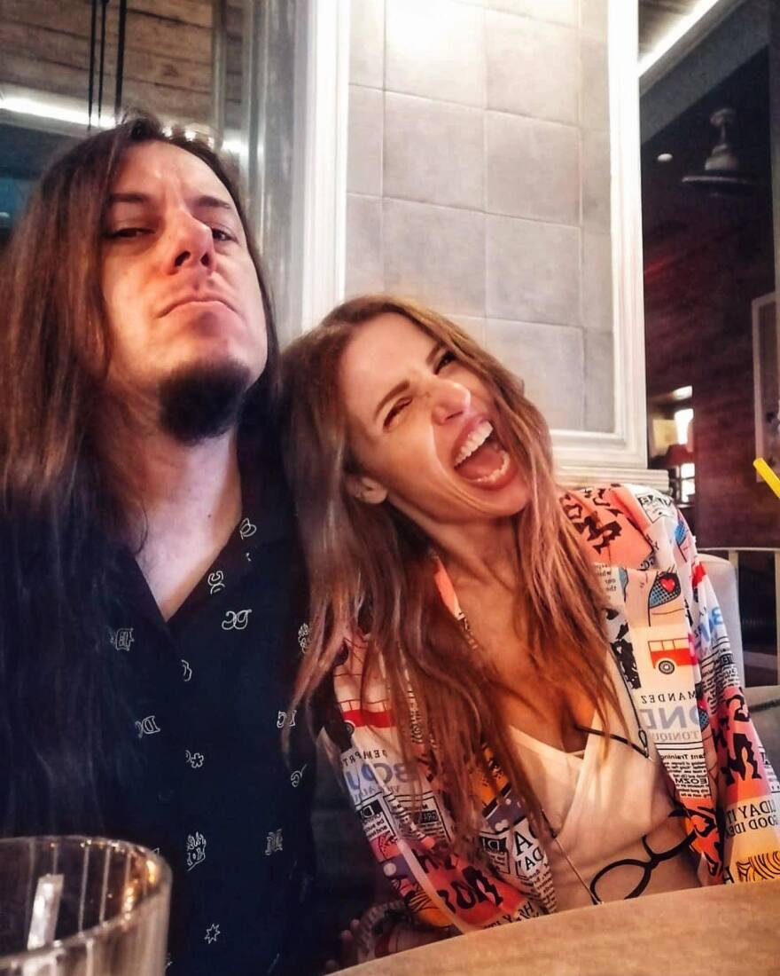 Η Ευρυδίκη ποζάρει με το μπικίνι της