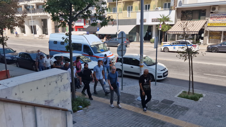 Εξορκισμοί στη Θεσσαλονίκη: Στον εισαγγελέα οι δύο συλληφθέντες - «Χαίρομαι γιατί αξιώθηκα να φυλακιστώ»