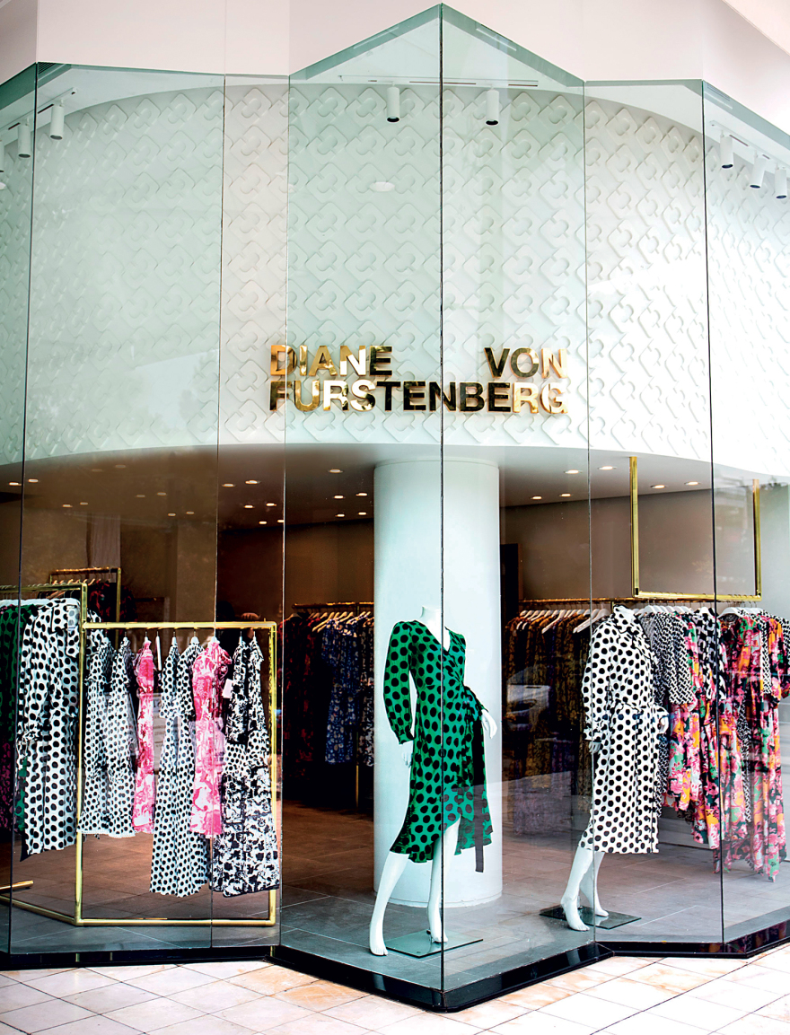 Νταϊάν φον Φίρστενμπεργκ: Η μεγάλη κυρία της μόδας