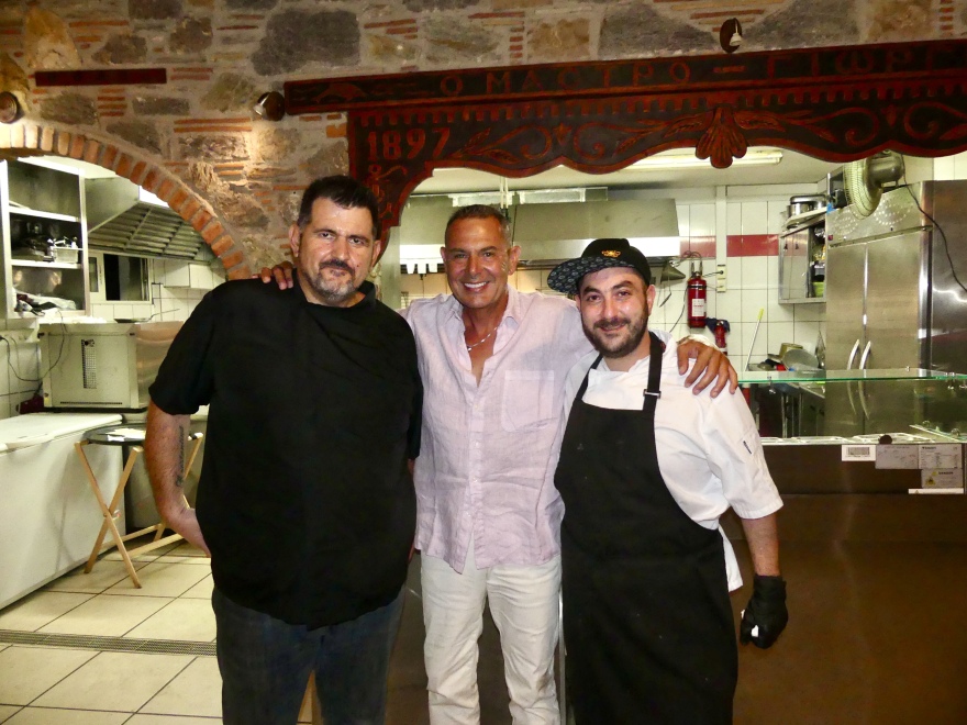 Πάνος Καμμένος: Σκαφάτος, αρμενίζει  στο Αιγαίο...