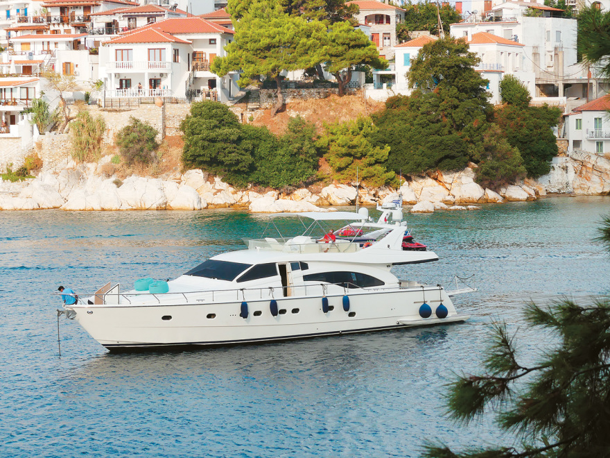 Πάνος Καμμένος: Σκαφάτος, αρμενίζει  στο Αιγαίο...