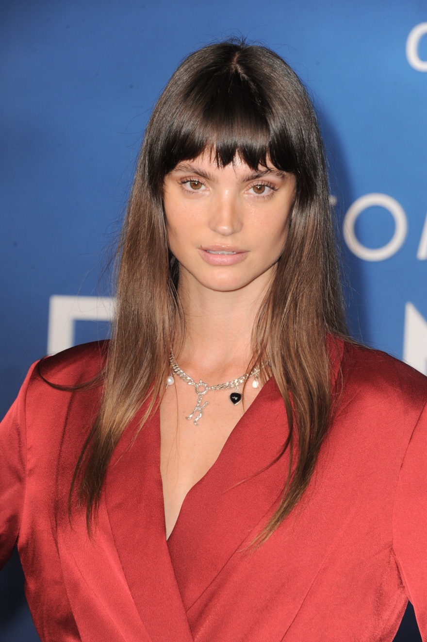 Τσάρλμπι Ντιν: Πέθανε στα 32 της η βραβευμένη ηθοποιός - Πρωταγωνίστρια σε ταινία που γυρίστηκε στη Χιλιαδού της Εύβοιας