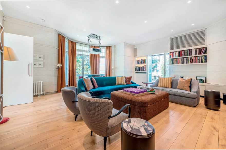 Η Καμίλα Πάρκερ Μπόουλς βγάζει στο σφυρί την έπαυλή της στο Λονδίνο για €12 εκατ. 