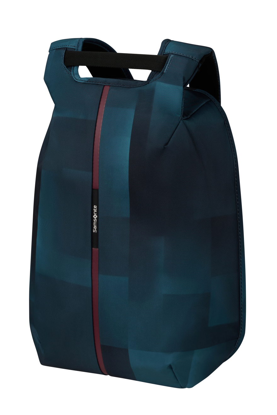 Η επιστροφή στο σχολείο περνάει από το Mediterranean Cosmos