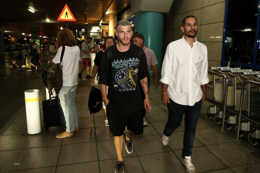 Ολυμπιακός: Στην Ελλάδα για να υπογράψει ο Μπιέλ 