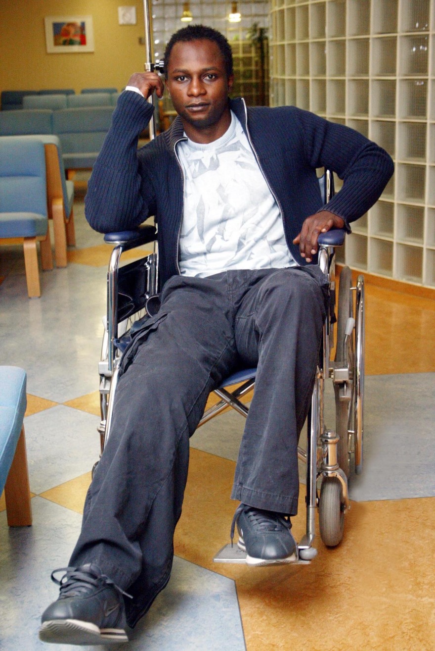 Εμανουέλ Ολισαντέμπε: Θύμα της «Εκκλησίας των Εθνών» και ο πρώην ποδοσφαιριστής του Παναθηναϊκού