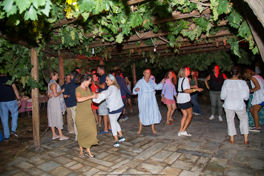 Αγώνας Άνδρου: Η γιορτή της ιστιοπλοΐας και της ναυτιλίας  - Δείτε φωτογραφίες