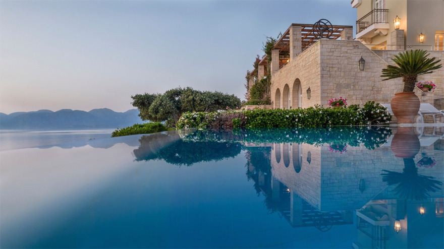 Χρονιά ρεκόρ για τα πολυτελή ακίνητα στην ελληνική αγορά