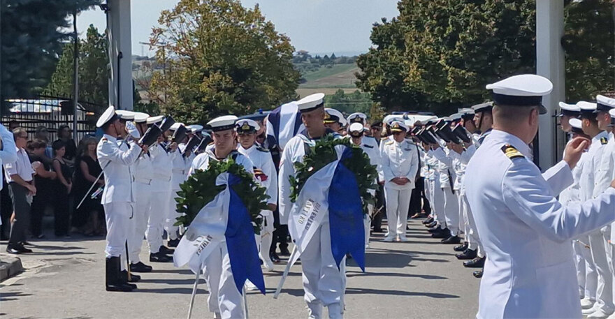 «Λυπάμαι που δεν πρόλαβα ένα χορό μαζί σου» - Συγκίνησε ο επικήδειος του αρχηγού των Δοκίμων για τη Θάλεια