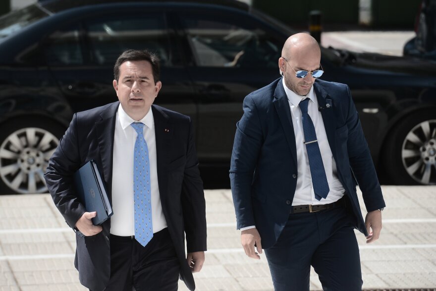 Μηταράκης: Στον Άρειο Πάγο ο υπουργός Μετανάστευσης - Κατέθεσε στοιχεία για τους 38 μετανάστες στον Έβρο