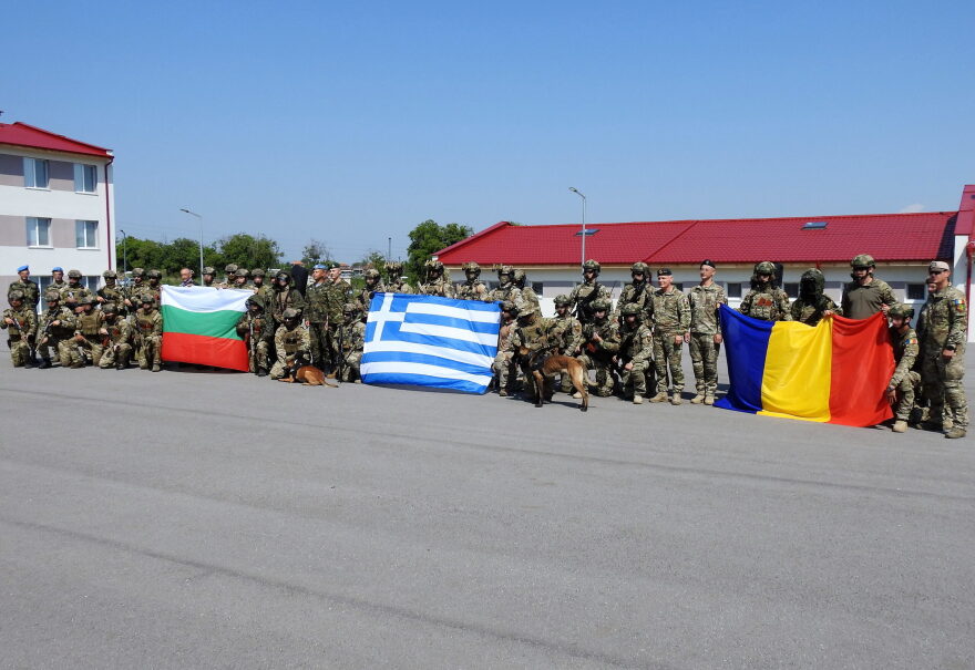 «Balkan Spirit-22»: Εντυπωσιακές εικόνες από άσκηση ειδικών δυνάμεων Ελλάδας, Βουλγαρίας, Ρουμανίας