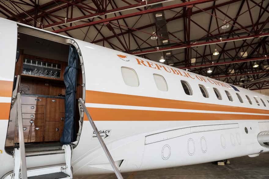 Κύπρος: Άλλαξε χέρια παρουσία Μητσοτάκη - Αναστασιάδη το κυβερνητικό αεροσκάφος που δωρίζει η Ελλάδα