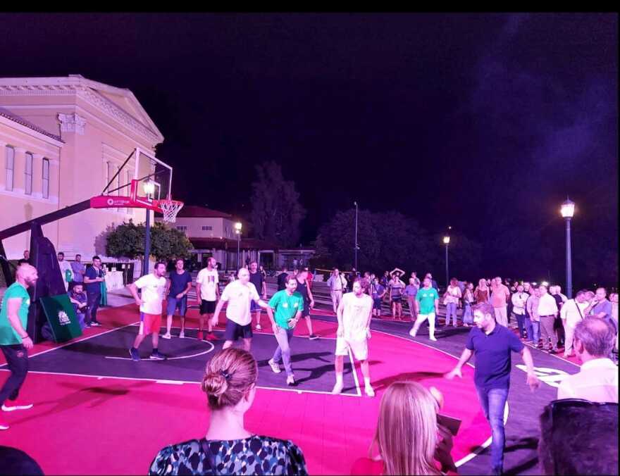 Νίκος Ανδρουλάκης: Αύριο στο χειρουργείο μετά τη ρήξη χιαστού, κανονικά σήμερα η ομιλία του 