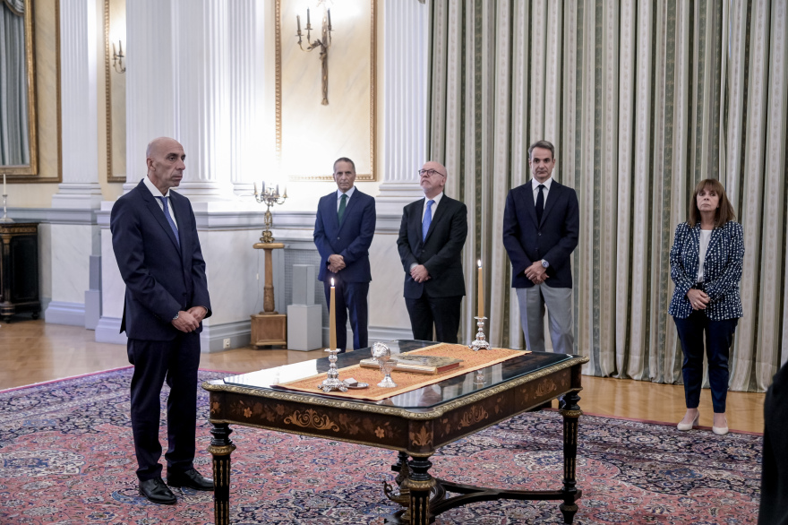 Ορκίστηκε υφυπουργός στον πρωθυπουργό ο  Γιάννης Μπρατάκος