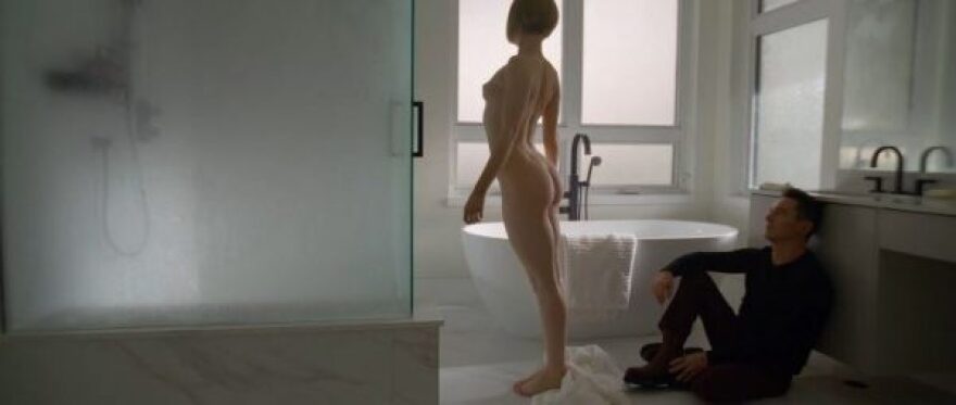 Έλενα Καμπούρη: Oι τολμηρές σκηνές της ηθοποιού στην τελευταία της ταινία