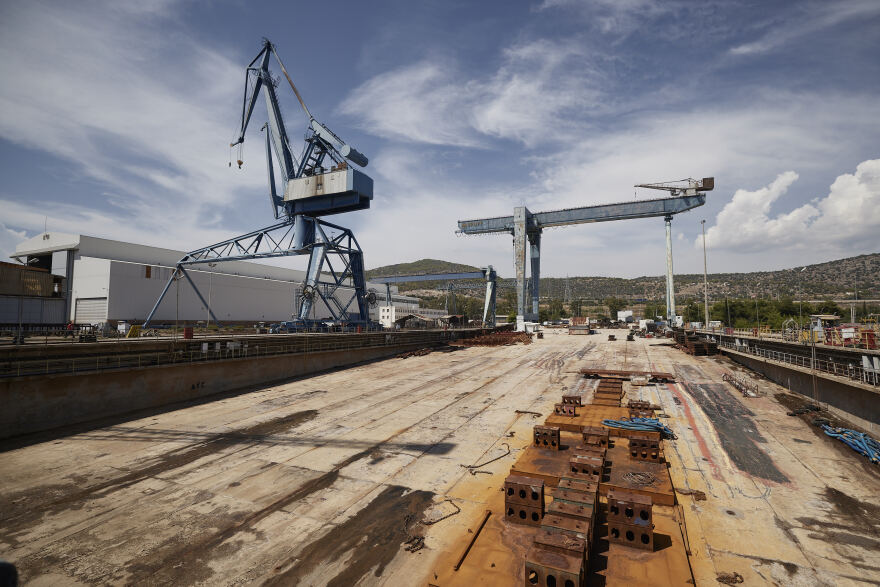 Εργαζόμενοι στα Ναυπηγεία Ελευσίνας σε Μητσοτάκη: «Σώσατε 600 οικογένειες»