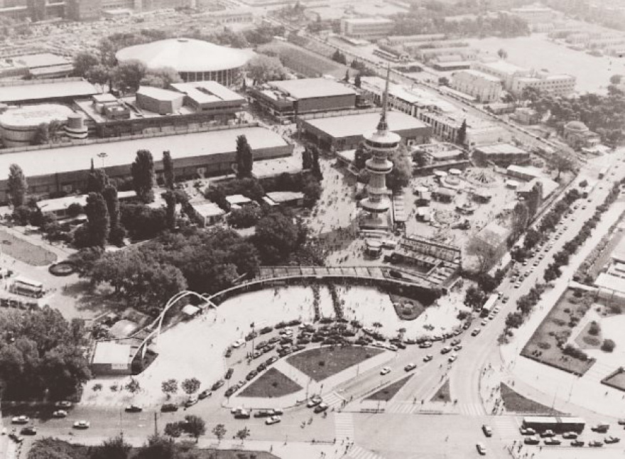 Παραλειπόμενα μιας Έκθεσης (1926-1935)