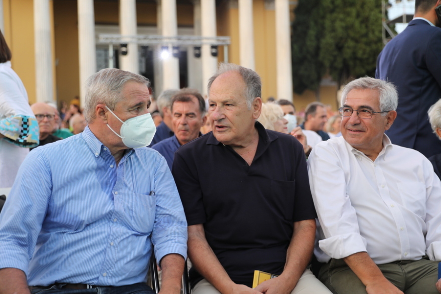 Ανδρουλάκης: Να δώσει εντολή ο Μητσοτάκης για άρση του απορρήτου και να αποδειχθούν οι λόγοι παρακολούθησής μου