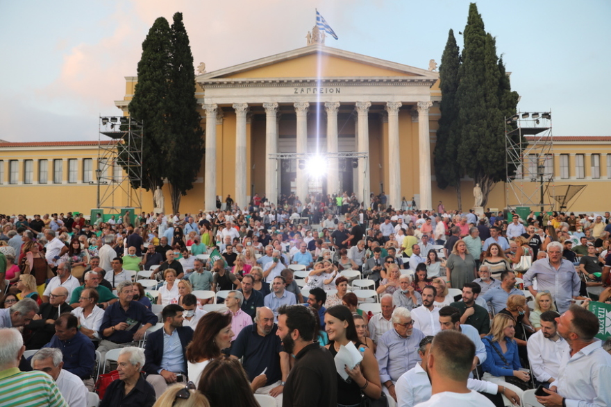 Ανδρουλάκης: Τσίπρας - Μητσοτάκης ξέχασαν πως δεν είναι ιδιοκτήτες του Μαξίμου, αλλά ένοικοι