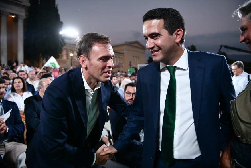 Ανδρουλάκης: Τσίπρας - Μητσοτάκης ξέχασαν πως δεν είναι ιδιοκτήτες του Μαξίμου, αλλά ένοικοι