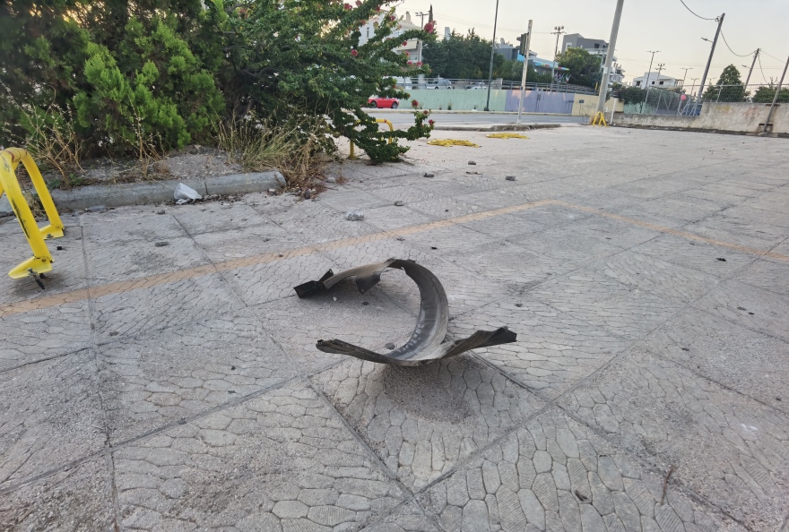 Λεωφ. Βουλιαγμένης: Καραμπόλα με 3 τραυματίες στην Βουλιαγμένης - Δείτε φωτογραφίες