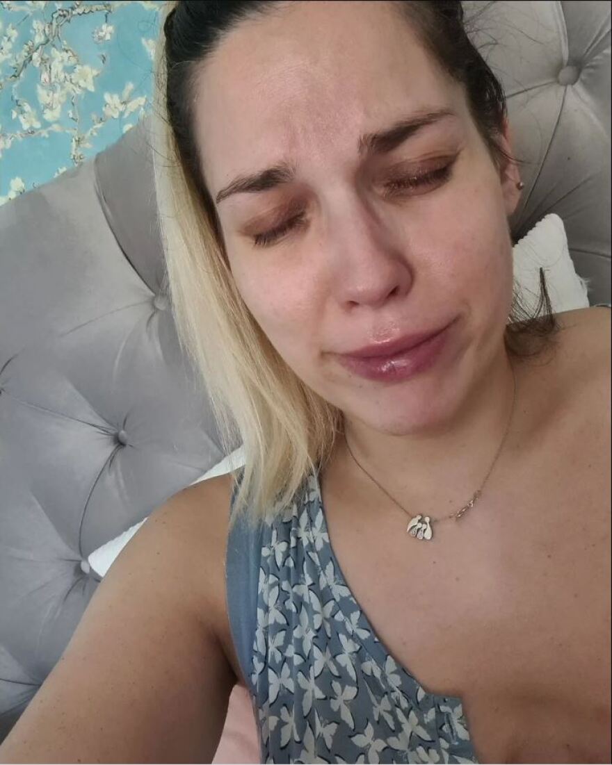 Μαντώ Γαστεράτου: «Άλλες μέρες νιώθω τόσο ευάλωτη που με πιάνουν τα κλάματα»