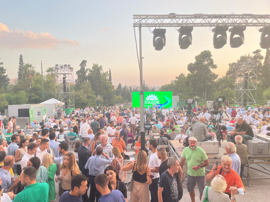 Ανδρουλάκης: Να δώσει εντολή ο Μητσοτάκης για άρση του απορρήτου και να αποδειχθούν οι λόγοι παρακολούθησής μου