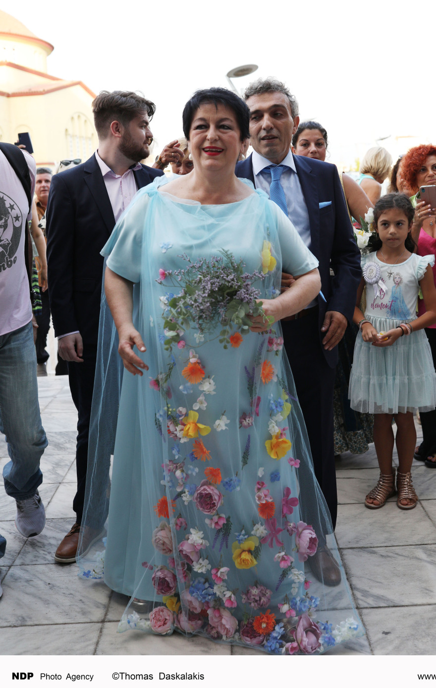 Σόνια Θεοδωρίδου: Παντρεύτηκε με πολιτικό γάμο η σοπράνο - Φωτογραφίες