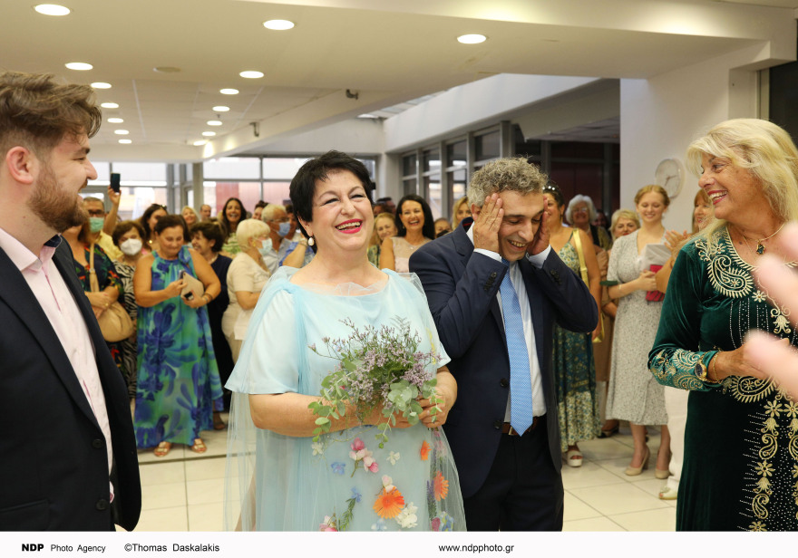 Σόνια Θεοδωρίδου: Παντρεύτηκε με πολιτικό γάμο η σοπράνο - Φωτογραφίες