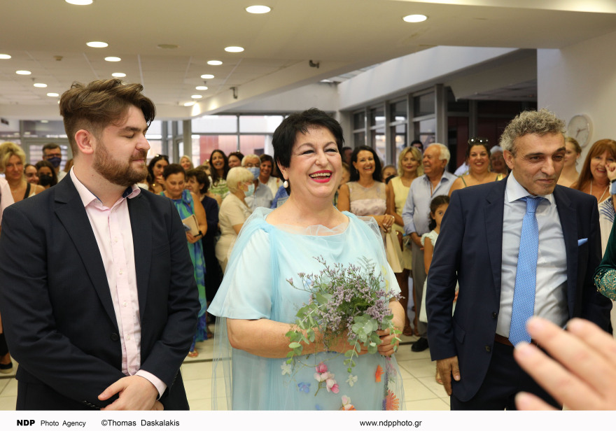 Σόνια Θεοδωρίδου: Παντρεύτηκε με πολιτικό γάμο η σοπράνο - Φωτογραφίες