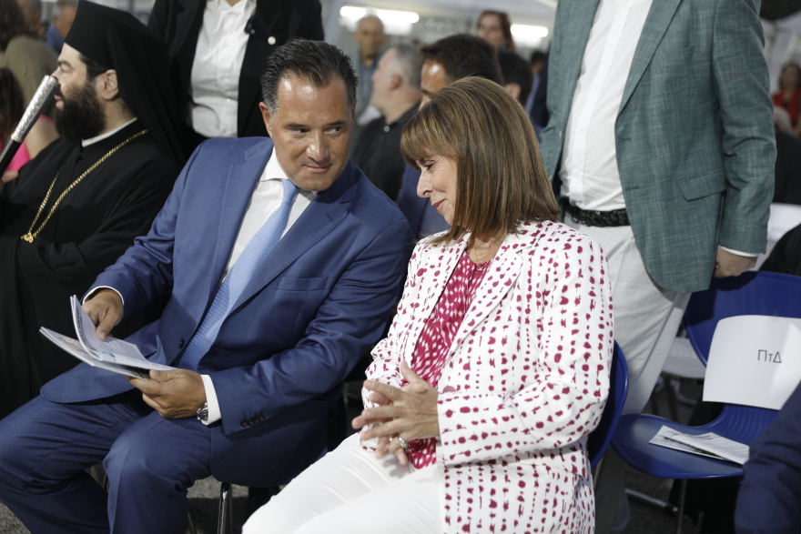 Η Κατερίνα Σακελλαροπούλου εγκαινίασε το 50ο Φεστιβάλ Βιβλίου στο Ζάππειο