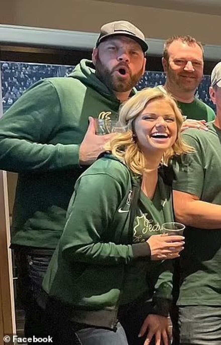 ΗΠΑ: Η απιστία του αρραβωνιαστικού της ίσως οδήγησε στην αυτοκτονία της παρουσιάστριας