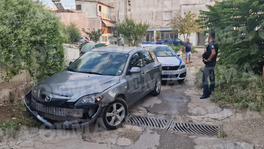 Τρελή καταδίωξη από Σέρρες μέχρι Θεσσαλονίκη: Όχημα εμβόλισε μοτοσυκλέτα της ΕΛΑΣ και έσπασε μπάρες διοδίων