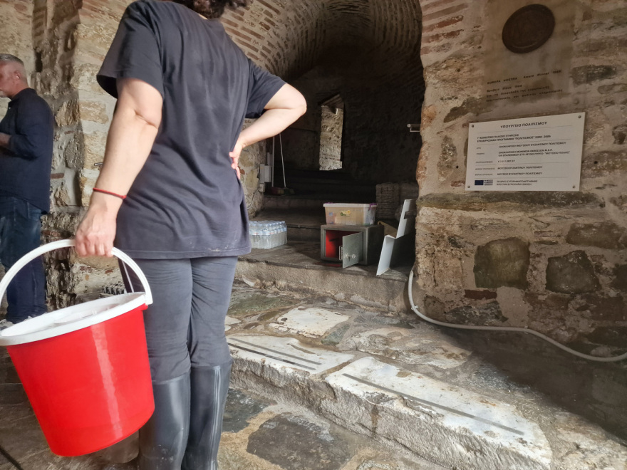 Θεσσαλονίκη: Εικόνες καταστροφής από την κακοκαιρία - Δείτε βίντεο