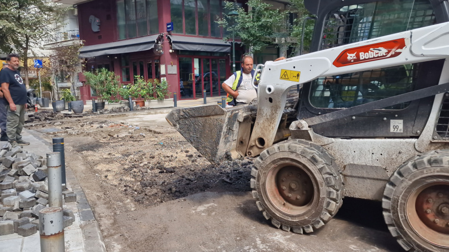 Θεσσαλονίκη: Εικόνες καταστροφής από την κακοκαιρία - Δείτε βίντεο