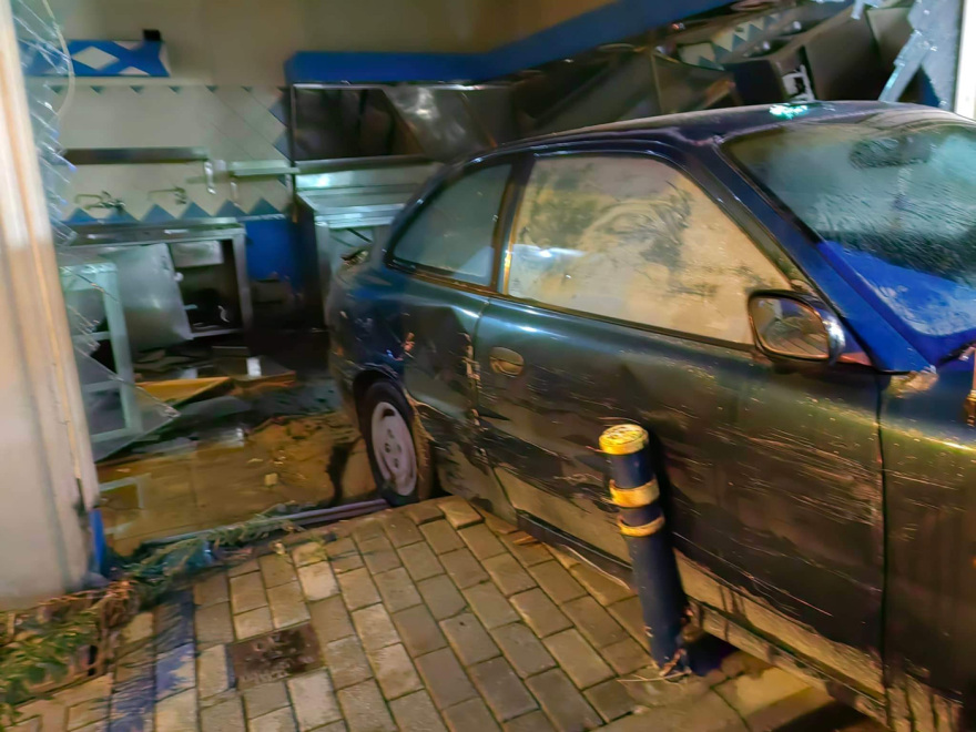 Θεσσαλονίκη: Πλημμύρισε και ο Λευκός Πύργος - Χείμαρροι, κλειστοί δρόμοι και 500 κλήσεις στην Πυροσβεστική 