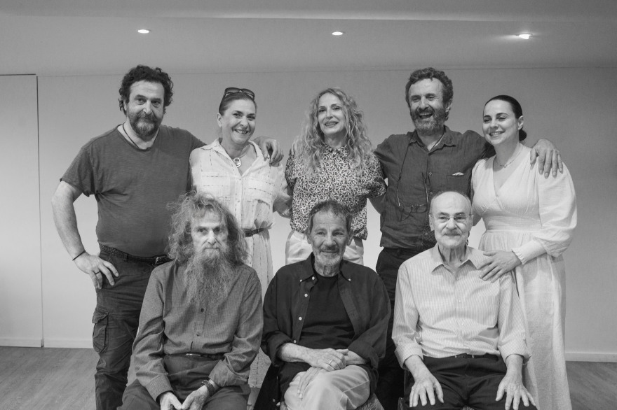 Ο Σταύρος Ξαρχάκος τιμά τον Ξυλούρη - Ένα αφιέρωμα στον «Αρχάγγελο της Κρήτης»