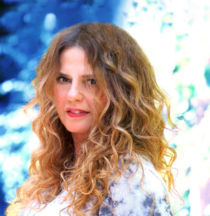 Βίκυ Μοσχολιού: Τα τραγούδια της «ζωντανεύουν» στο Ηρώδειο