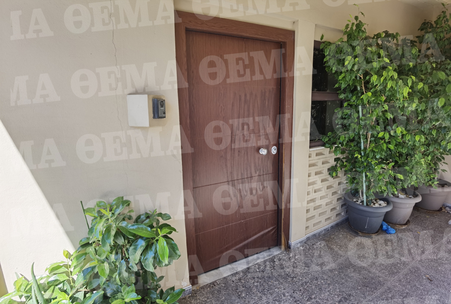 Ασπρόπυργος: Οι ληστές πήραν το αυτοκίνητο του επιχειρηματία και το έκαψαν στο Μενίδι - Δείτε φωτογραφίες