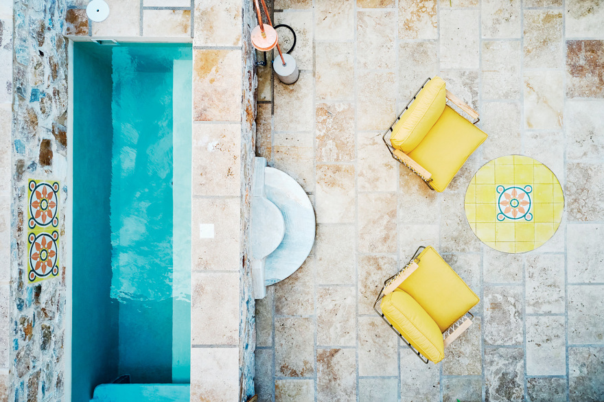 Aristide hotel στη Σύρο: Το boutique art ξενοδοχειο που αγάπησε το Netflix